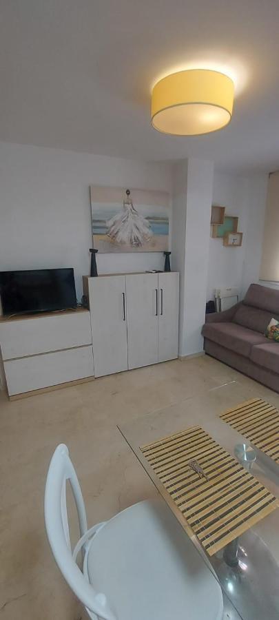 Precioso Apartamento A 50 Metros De La Playa Rincon de la Victoria Bagian luar foto