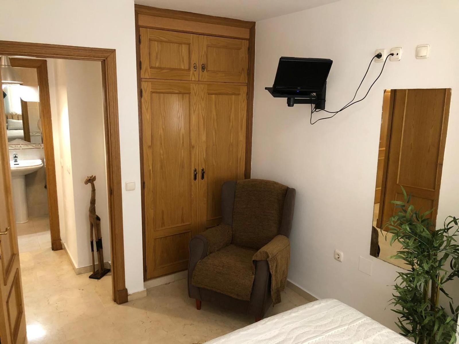 Precioso Apartamento A 50 Metros De La Playa Rincon de la Victoria Bagian luar foto